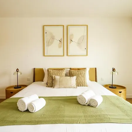 Nature & Serenity Escape By Lisbeyond דירה